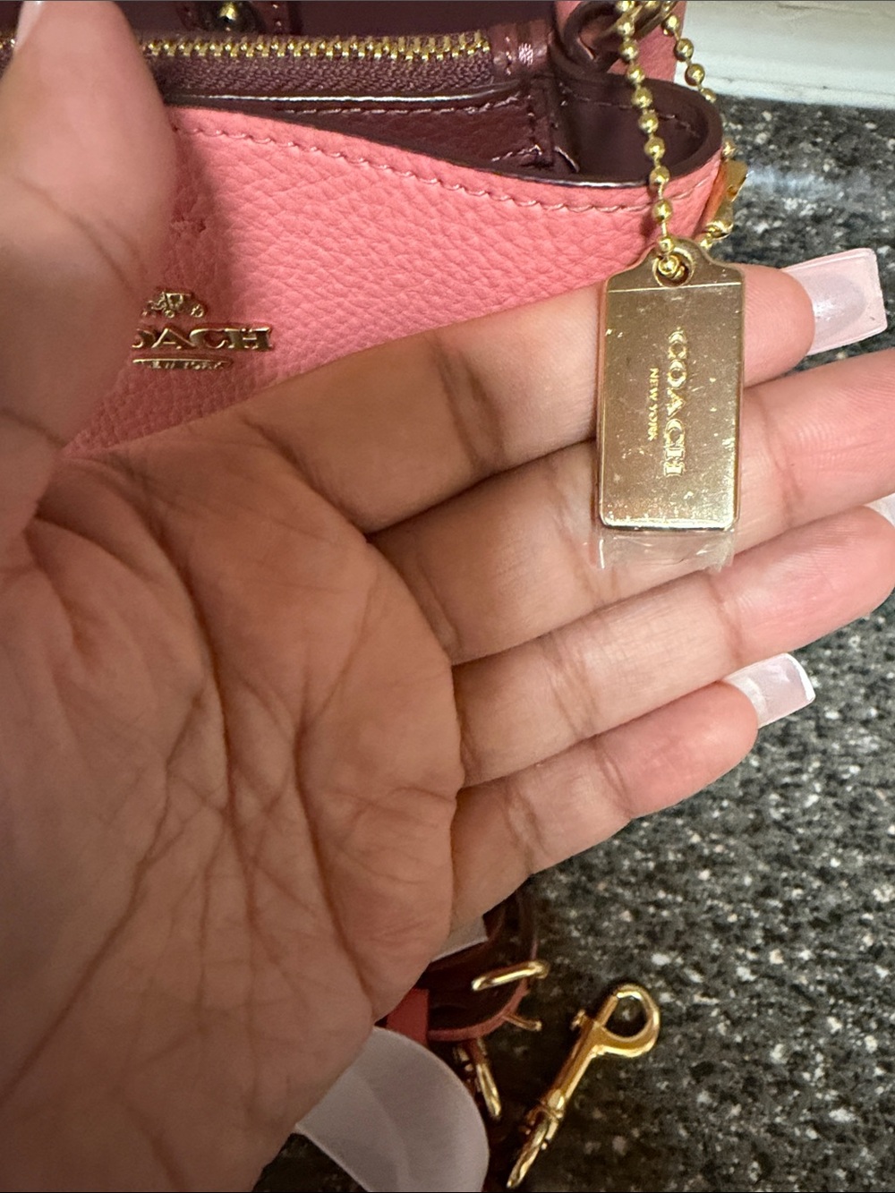 Coach Pink bucket bag Crossbody with unbranded Charm - Picture 6 of 9
